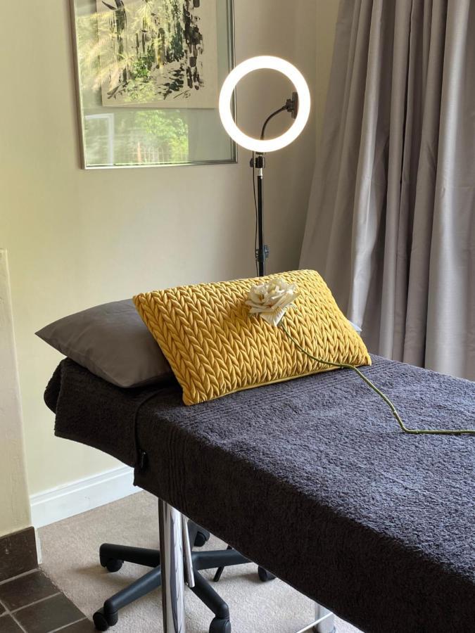 Vair'S Place Guest House In Sandton Paulshof - Apartment, Lux Suites & Spa Johannesburg Zewnętrze zdjęcie