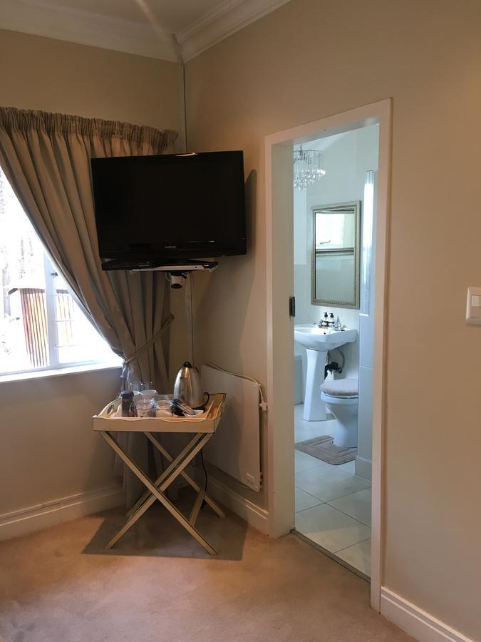 Vair'S Place Guest House In Sandton Paulshof - Apartment, Lux Suites & Spa Johannesburg Zewnętrze zdjęcie