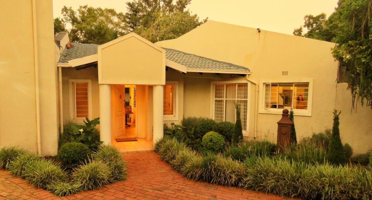 Vair'S Place Guest House In Sandton Paulshof - Apartment, Lux Suites & Spa Johannesburg Zewnętrze zdjęcie